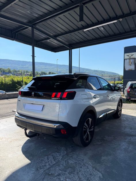 Peugeot 3008 1.5 Blue Hdi 130ch Allure EAT8