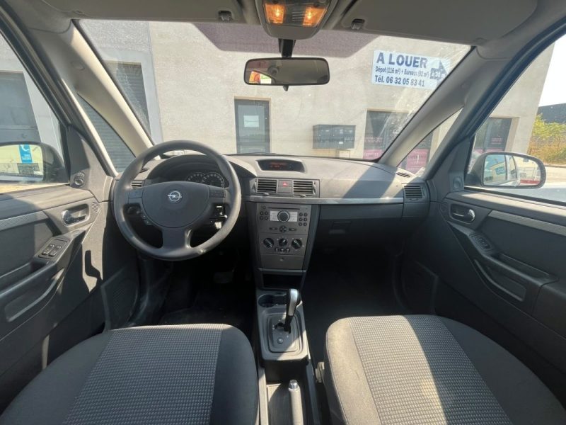 Opel MERIVA Business 1.6-16V 105ch business boîte automatique 