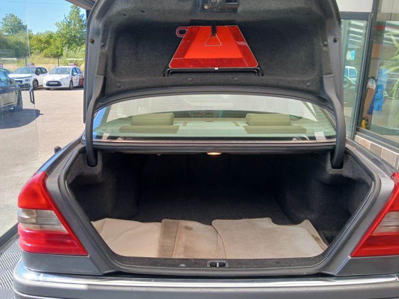 MERCEDES C200 2.0i  136 CV   CLASSIC 1996