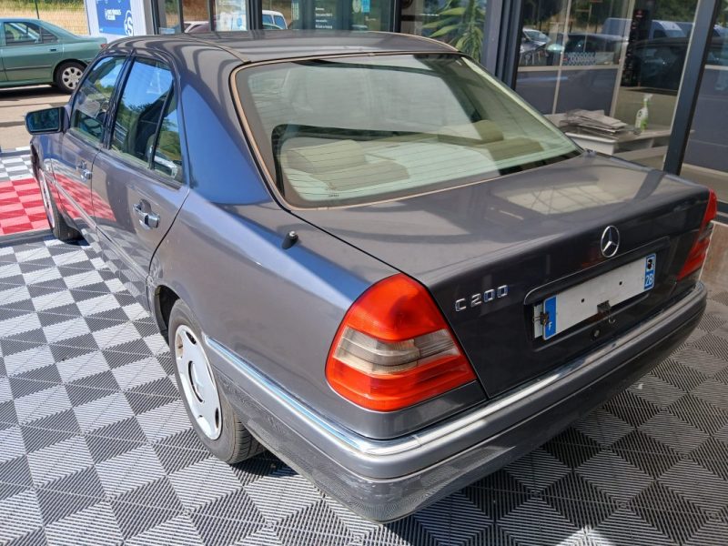 MERCEDES C200 2.0i  136 CV   CLASSIC 1996