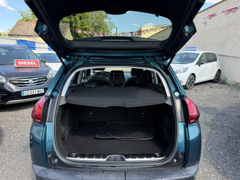 PEUGEOT 2008 1.2  110 CROSSWAY  STYLE EAT 2019 TOIT PANORAMIQUE BOITE AUTO 