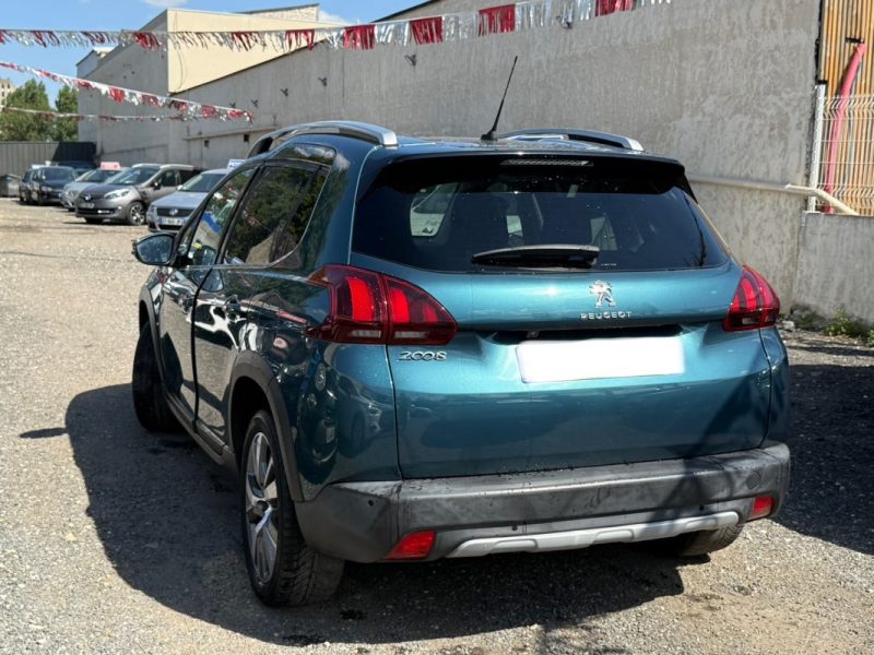 PEUGEOT 2008 1.2  110 CROSSWAY  STYLE EAT 2019 TOIT PANORAMIQUE BOITE AUTO 