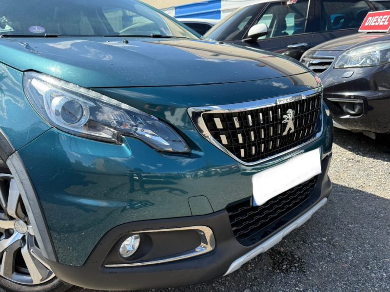 PEUGEOT 2008 1.2  110 CROSSWAY  STYLE EAT 2019 TOIT PANORAMIQUE BOITE AUTO 