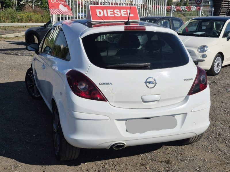 OPEL Corsa D 3 portes Phase 2 1.4 i Turbo ecoFLEX S&S 120 cv