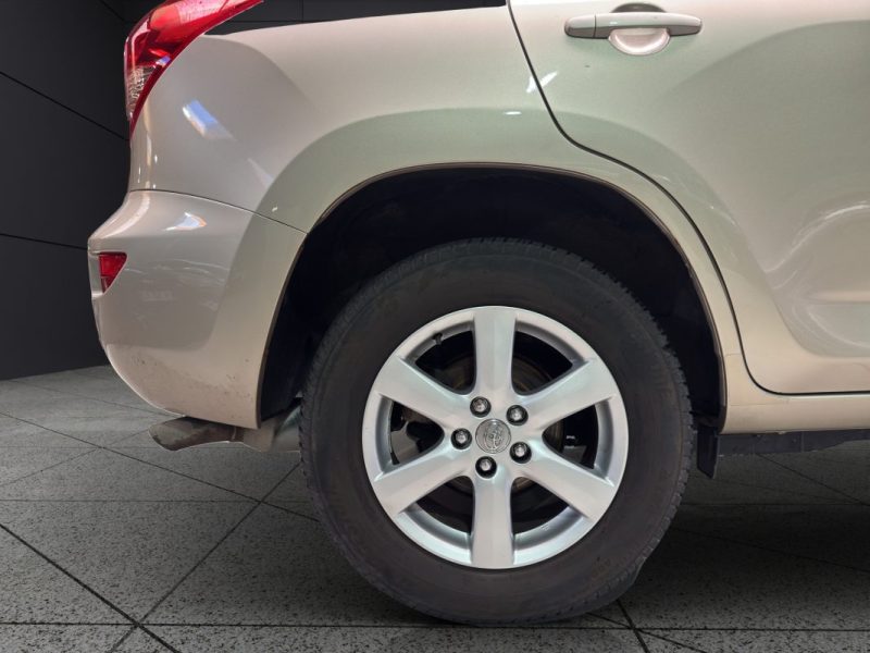 TOYOTA RAV4 2.0 VVTI 152CH BVA 4X4 2008