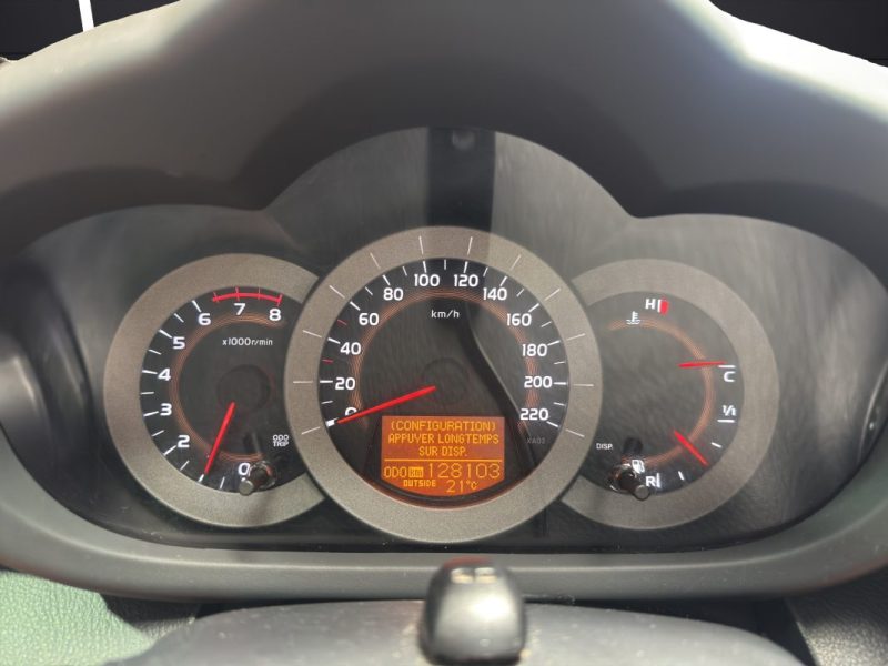 TOYOTA RAV4 2.0 VVTI 152CH BVA 4X4 2008