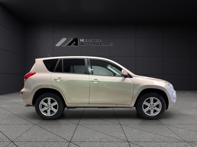 TOYOTA RAV4 2.0 VVTI 152CH BVA 4X4 2008