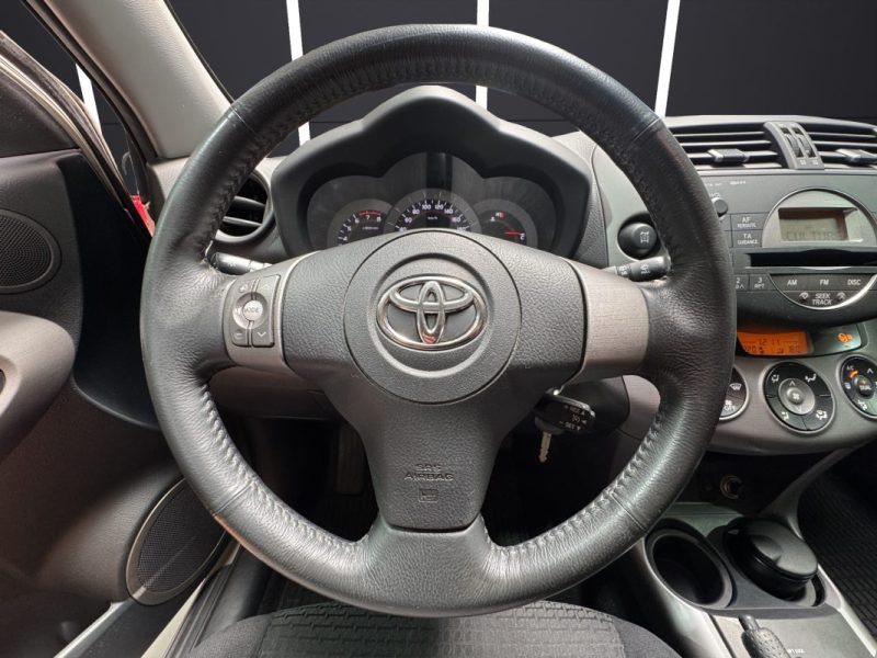 TOYOTA RAV4 2.0 VVTI 152CH BVA 4X4 2008