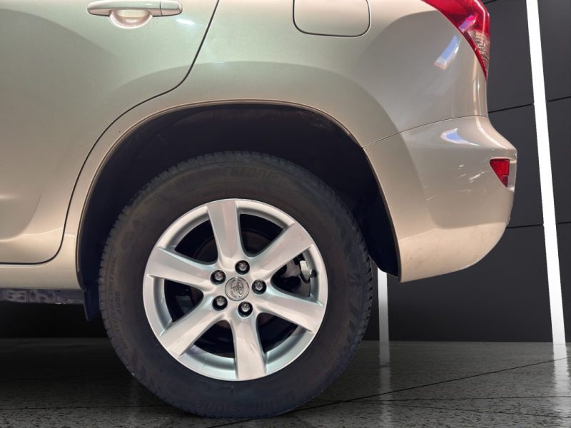 TOYOTA RAV4 2.0 VVTI 152CH BVA 4X4 2008