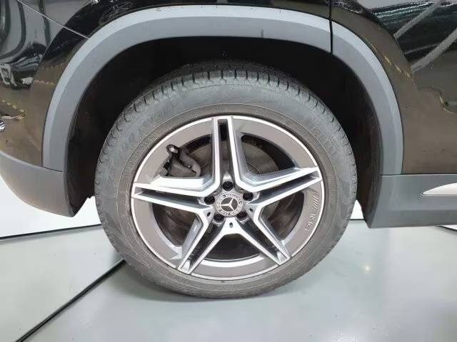 MERCEDES GLA 220D AMG LINE ATTELAGE 