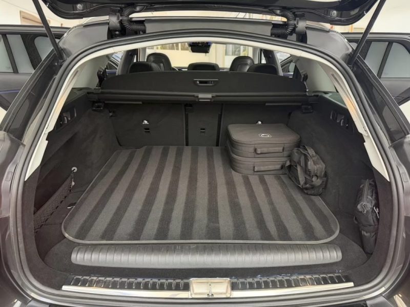 MERCEDES CLASSE E ALL TERRAIN 300DE PANO ACC 