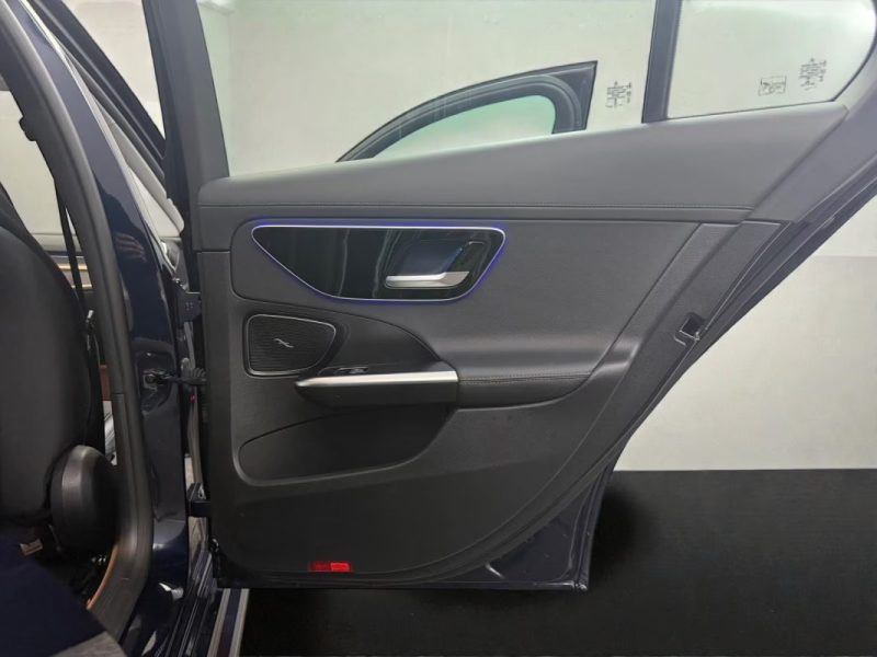 MERCEDES CLASSE C BERLINE 300D AMG 4MATIC 256CH AMG LINE 