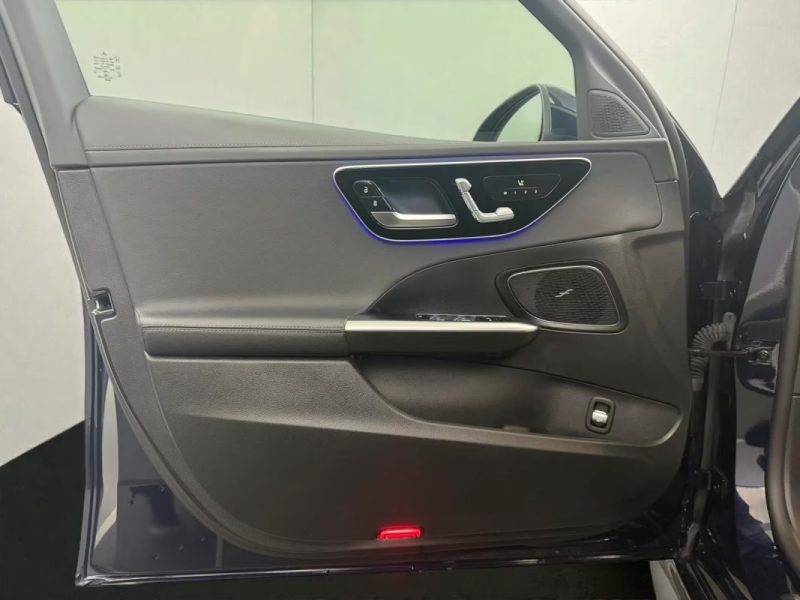 MERCEDES CLASSE C BERLINE 300D AMG 4MATIC 256CH AMG LINE 