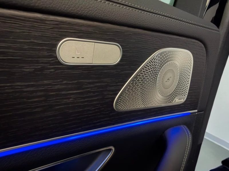 MERCEDES GLE 400D AMG LINE PANO ATTELAGE 