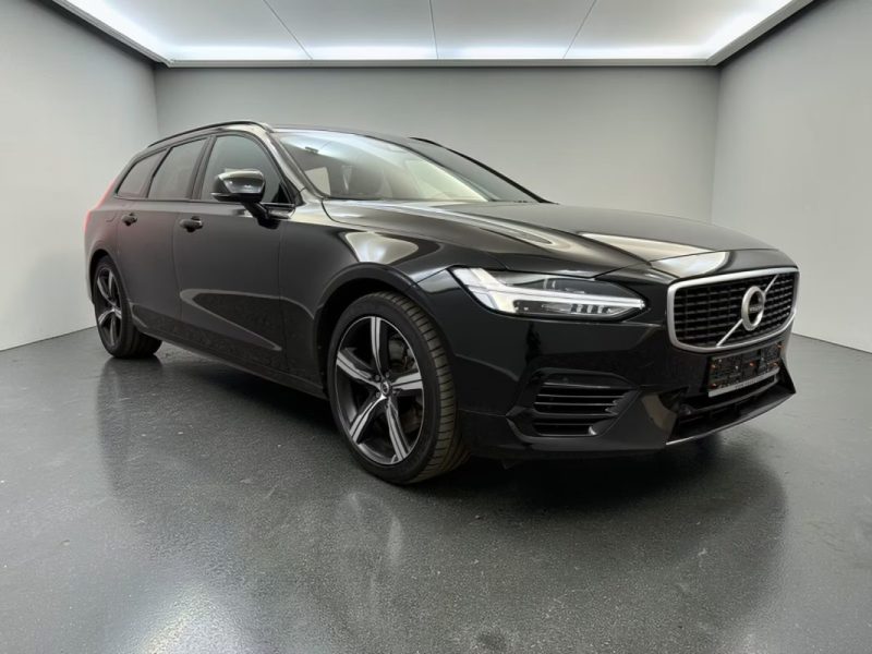 VOLVO V90 T8 PLUG-IN R-DESIGN AWD PANO ATTELAGE 