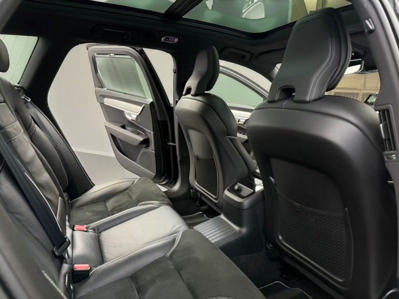 VOLVO V90 T8 PLUG-IN R-DESIGN AWD PANO ATTELAGE 