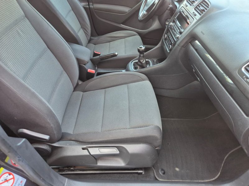 GOLF 1.6 TFI 105 CONFORTLINE 