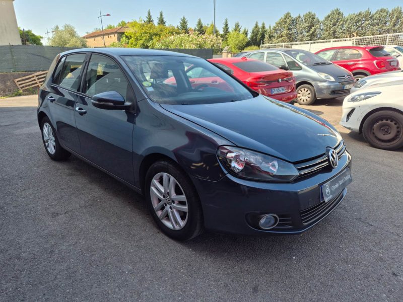 GOLF 1.6 TFI 105 CONFORTLINE 