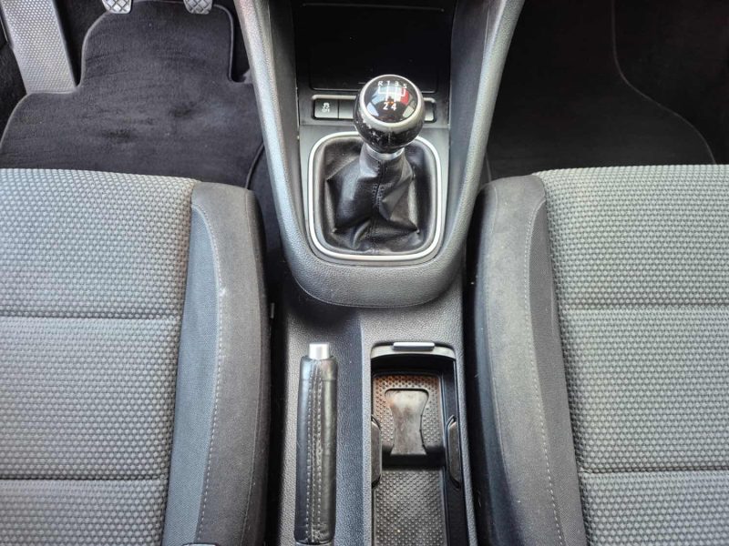 GOLF 1.6 TFI 105 CONFORTLINE 