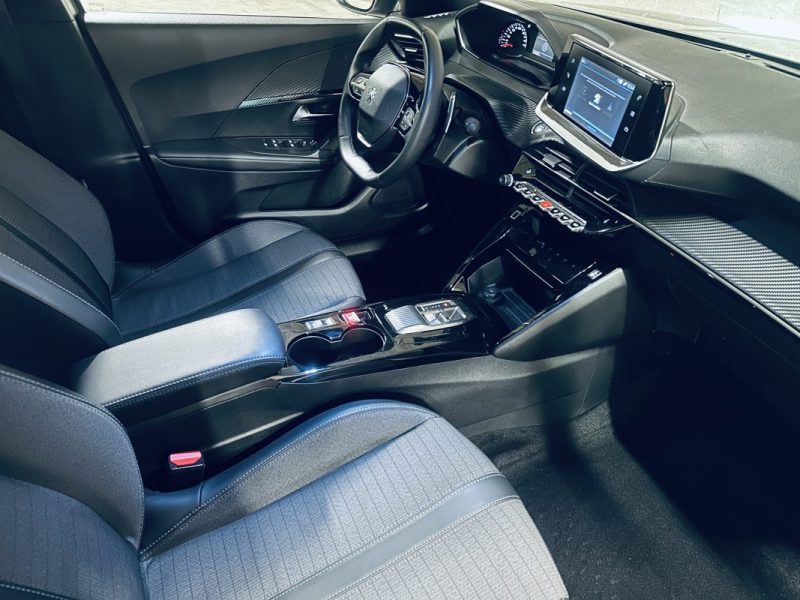 PEUGEOT 2008 - 2 1.5 BLUEHDI 130CH ALLURE 2023