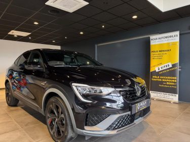 RENAULT ARKANA 1.6 E-TECH 145 RS LINE / CAMERA 360° / ECRAN 10P 
