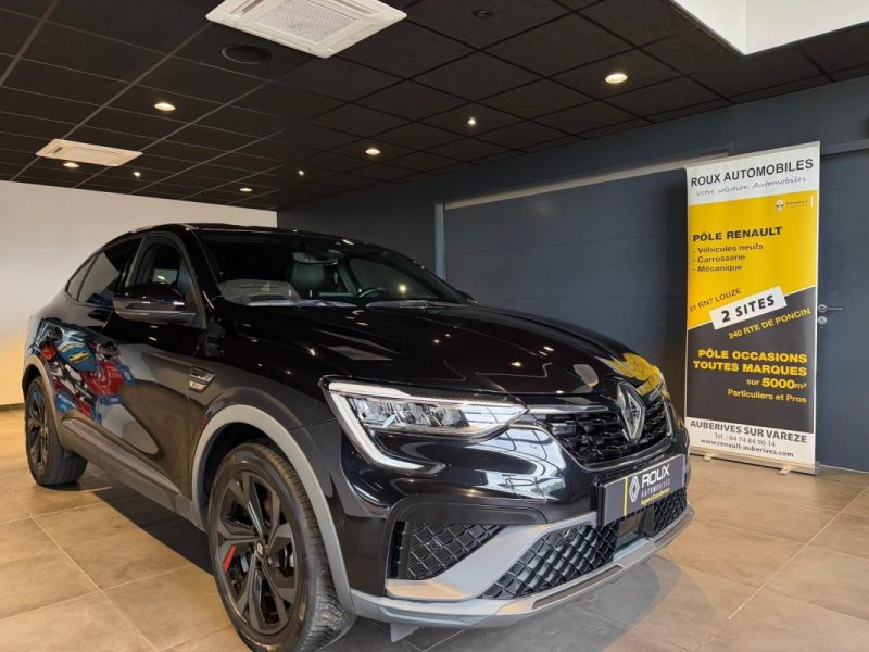 RENAULT ARKANA 1.6 E-TECH 145 RS LINE / CAMERA 360° / ECRAN 10P 