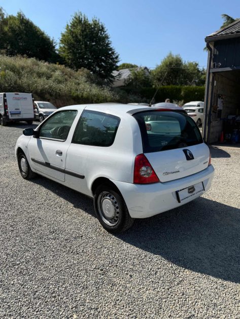 RENAULT CLIO CAMPUS SOCIETE 1.5 DCI 70 2 PLACES