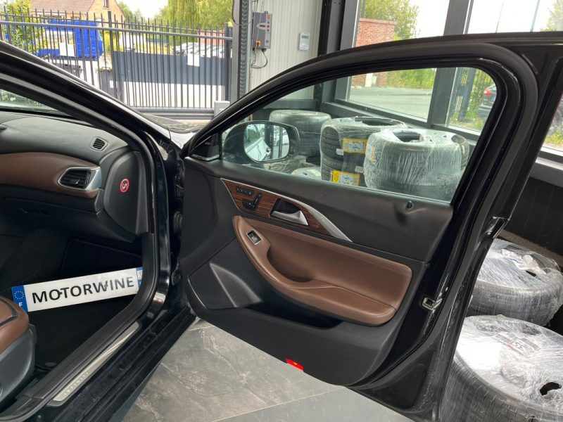 🚗 INFINITI Q30 2.0 170ch ⚙️ ☀️ Toit panoramique ♨️ Sièges chauffants