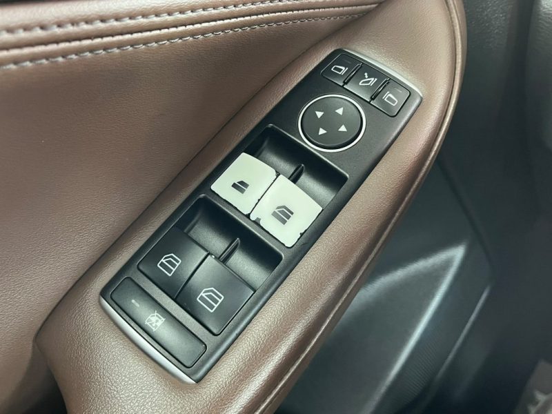 🚗 INFINITI Q30 2.0 170ch ⚙️ ☀️ Toit panoramique ♨️ Sièges chauffants