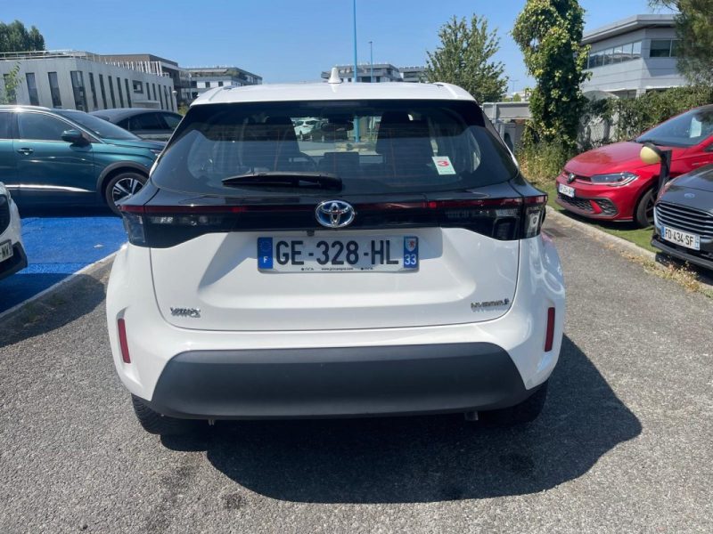 TOYOTA YARIS 116H DYNAMIC 2022