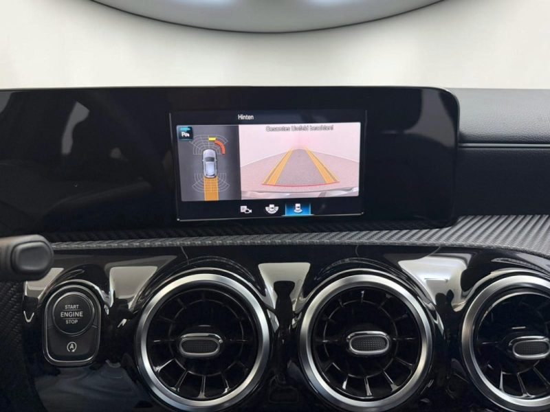 MERCEDES CLASSE A 180D CUIR PREMIERE MAIN 