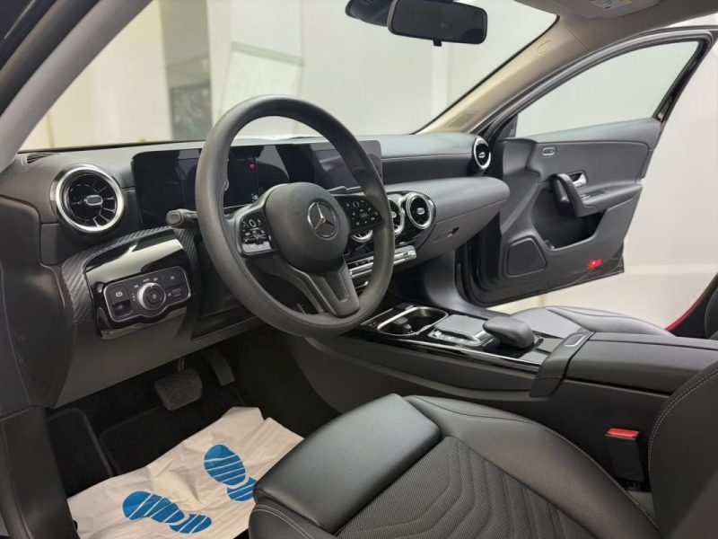 MERCEDES CLASSE A 180D CUIR PREMIERE MAIN 