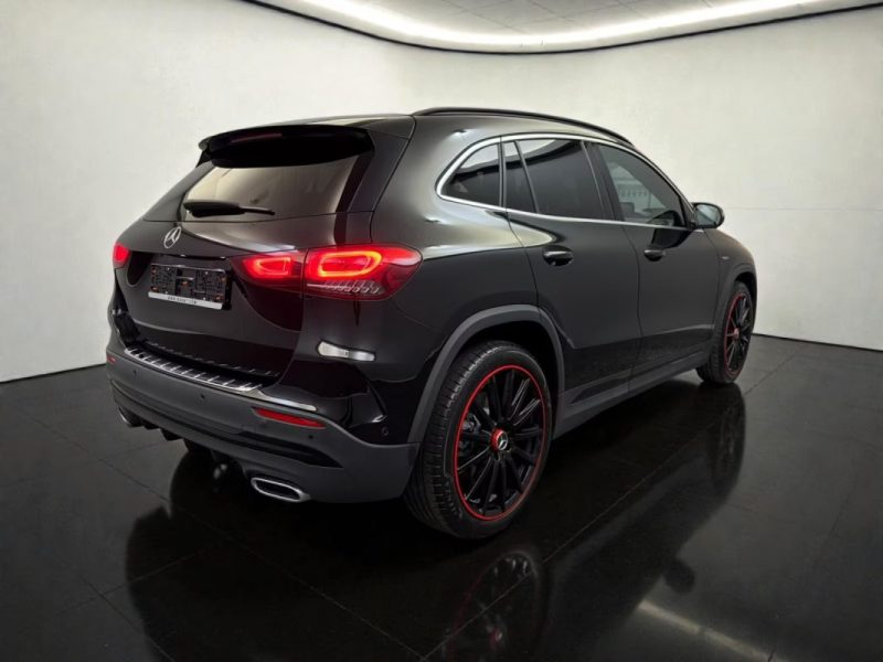 MERCEDES GLA  250 4MATIC EDITION 1 AMG LINE
