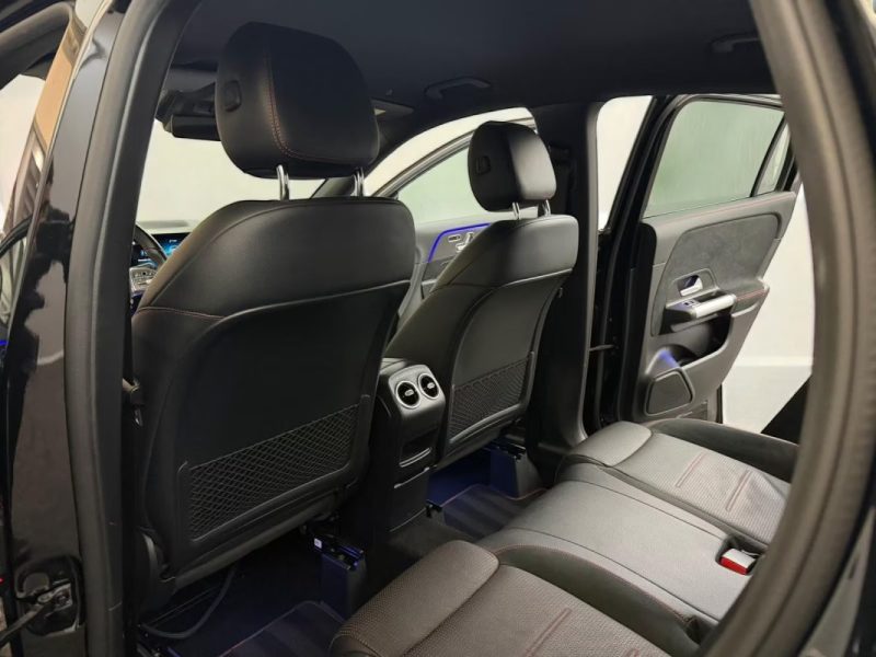 MERCEDES GLA  250 4MATIC EDITION 1 AMG LINE