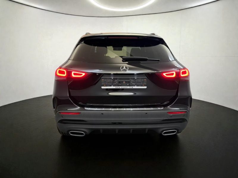 MERCEDES GLA  250 4MATIC EDITION 1 AMG LINE