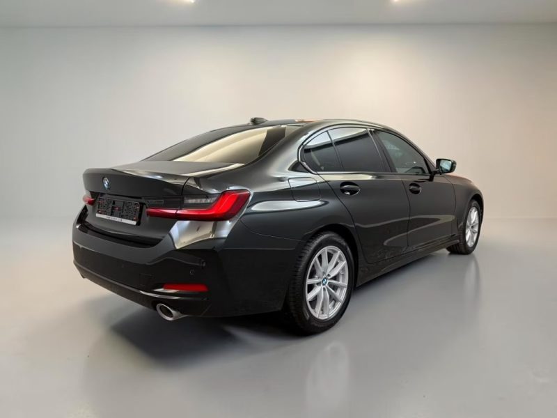 BMW  SERIE 3 320D XDRIVE 190CH Shadow Line