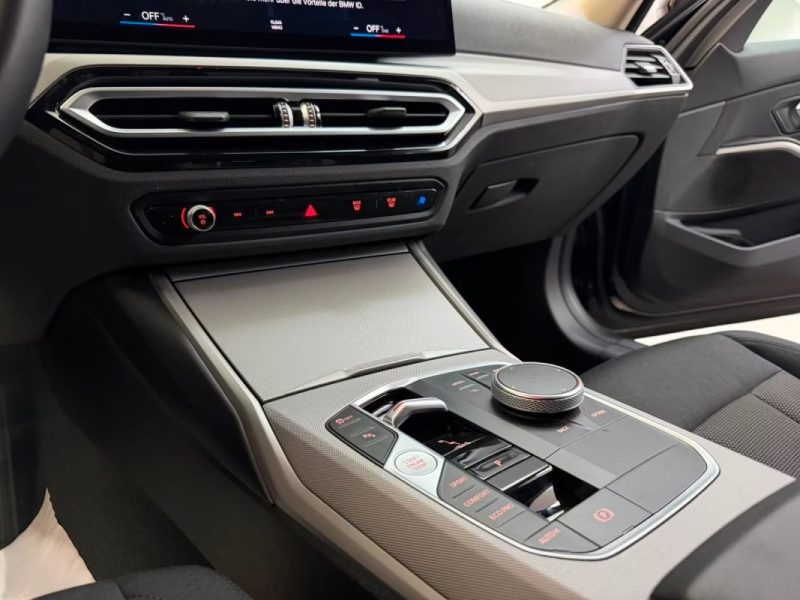 BMW  SERIE 3 320D XDRIVE 190CH Shadow Line