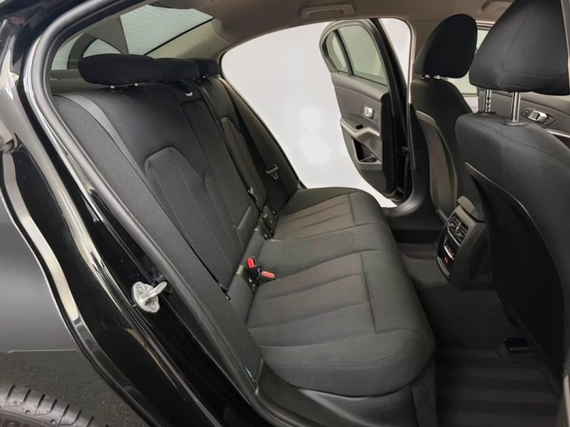 BMW  SERIE 3 320D XDRIVE 190CH Shadow Line
