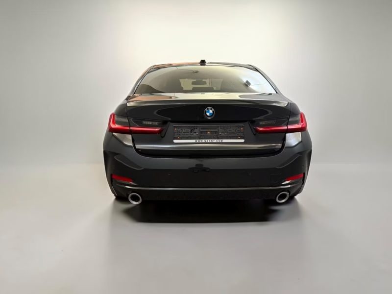 BMW  SERIE 3 320D XDRIVE 190CH Shadow Line