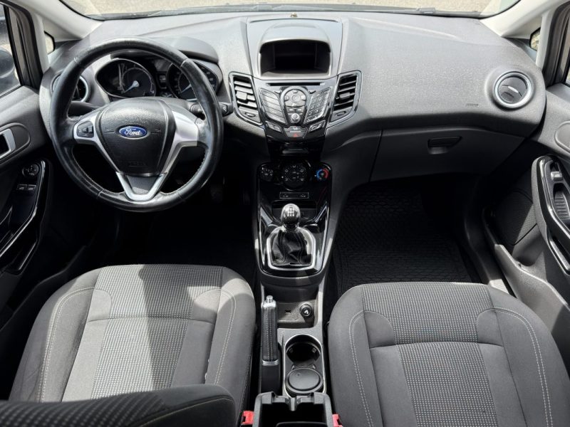 FORD FIESTA 1.0l 100ch Trend 1ére Main Garantie 6 Mois