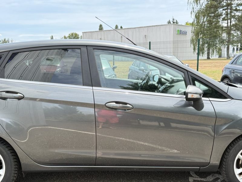 FORD FIESTA 1.0l 100ch Trend 1ére Main Garantie 6 Mois