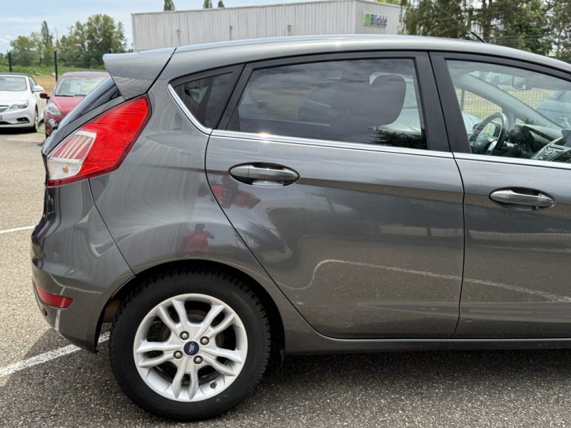 FORD FIESTA 1.0l 100ch Trend 1ére Main Garantie 6 Mois