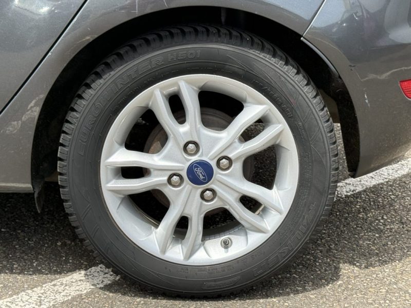 FORD FIESTA 1.0l 100ch Trend 1ére Main Garantie 6 Mois