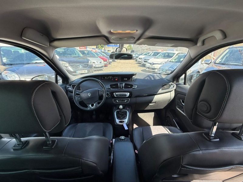 RENAULT SCENICIII GRAND BOSE  1.5 DCI 110 AUTHENTIQUE 5P 2013 7 PLCS 