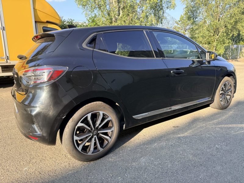 RENAULT CLIO 1.6 E-TECH 145 TECHNO BOITE AUTO