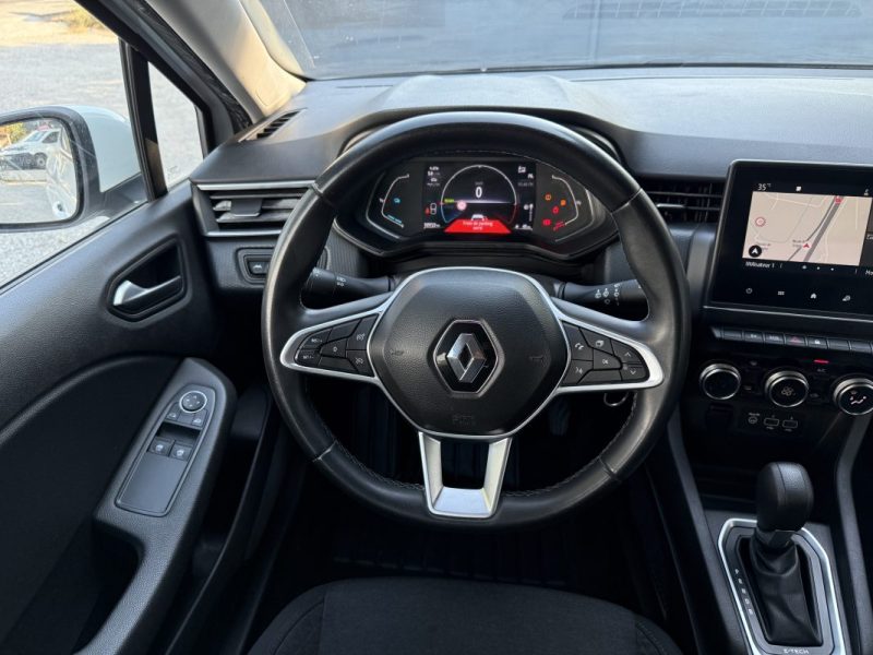 RENAULT CLIO V 1.6 E-TECH 140 ZEN 2021