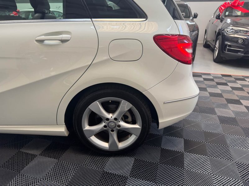 MERCEDES CLASSE B GARANTIE 12 MOIS B200 CDI 136ch SPORT 7G-DTC 1ERE MAIN HISTORIQUE COMPLET 🇨🇵