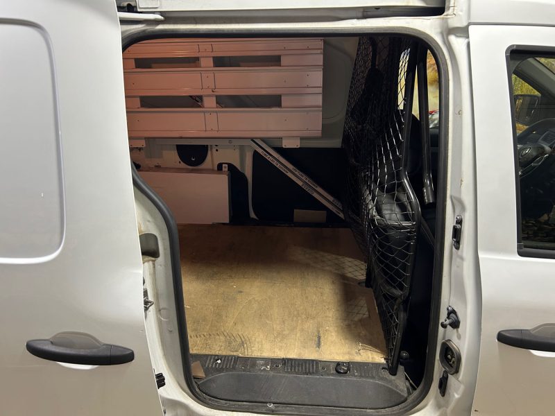 RENAULT EXPRESS VAN 1.5 BLUE DCI 95 ECO CONFORT 12/2021 PRIX HT : 8325 € PRIX TTC : 9990 €