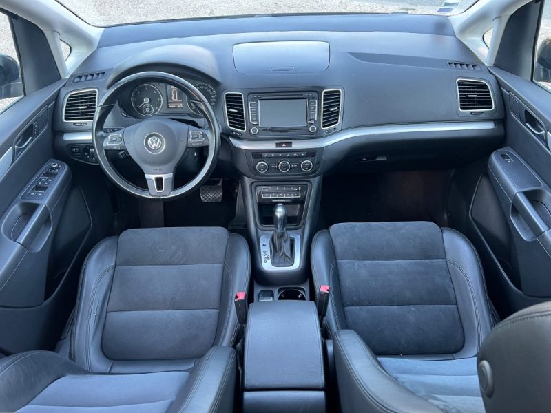 VOLKSWAGEN SHARAN 2.0 TDI 140 ch FAP BLUEMOTION TECHNOLOGY CARAT DSG6 7PL