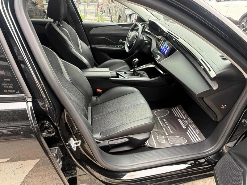 PEUGEOT 308 BLUEHDI 130cv S&S BVM6 ALLURE PACK - CARPLAY/CAMERA/COCKPIT - 73.000kms